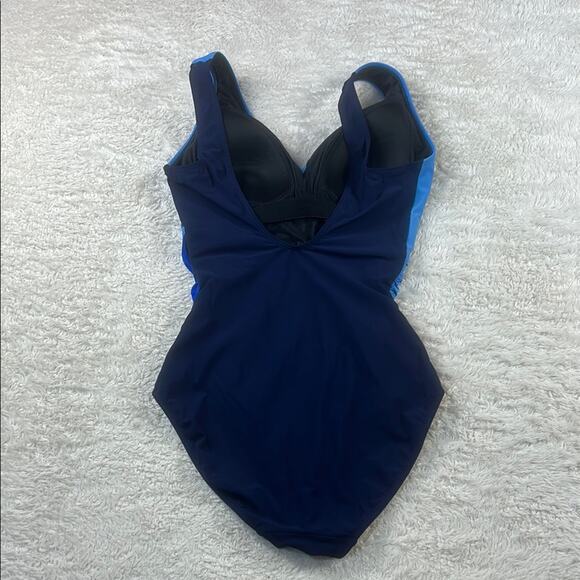 L.L. Bean UPF 40 blue faux wrap one piece swimsuit, size 8 - Picture 2 of 8
